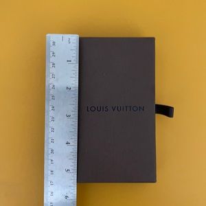 💯 Auth Louis Vuitton Gift Box